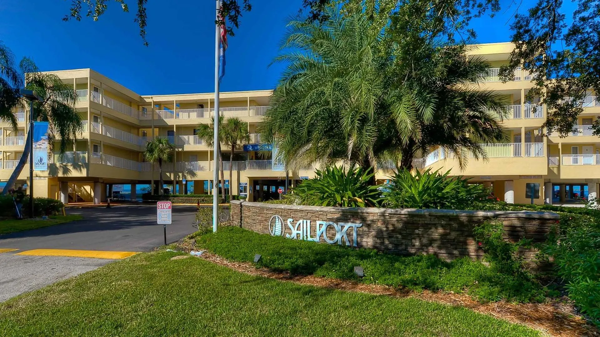 227-Wifi, New Paint, Amazing Views, Close To Bucs Stadium Tampa 0*,  United States