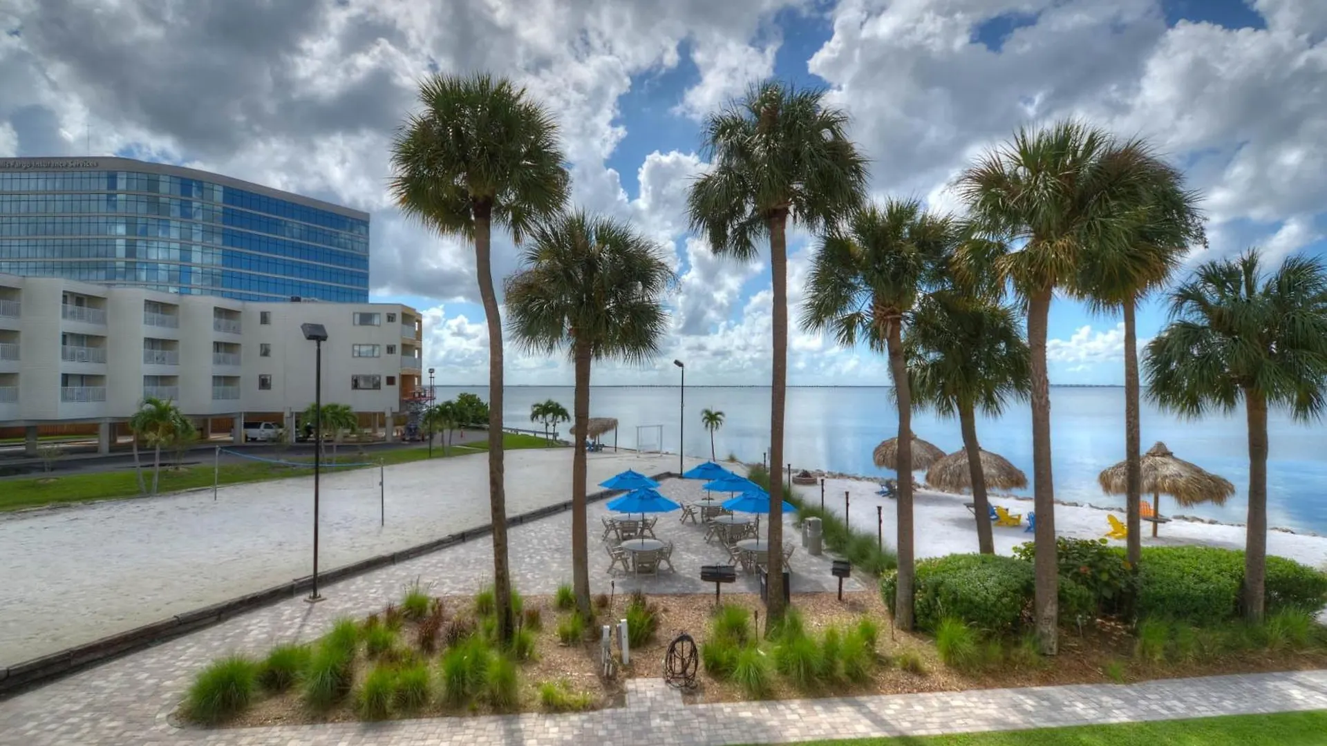 227-Wifi, New Paint, Amazing Views, Close To Bucs Stadium Tampa Apartment